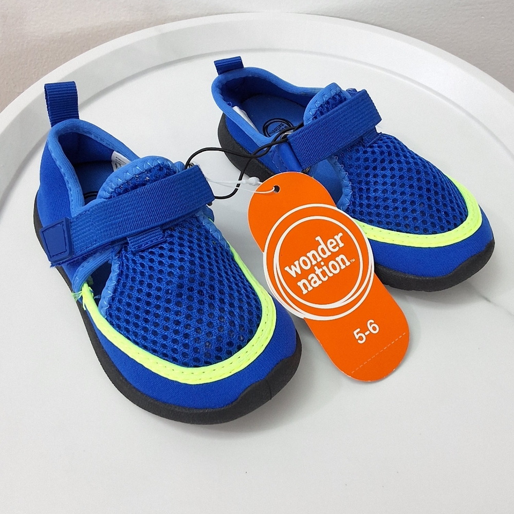 Wonder Nation Kids Boys Blue Water Shoes, Size 5-6, New With Tag